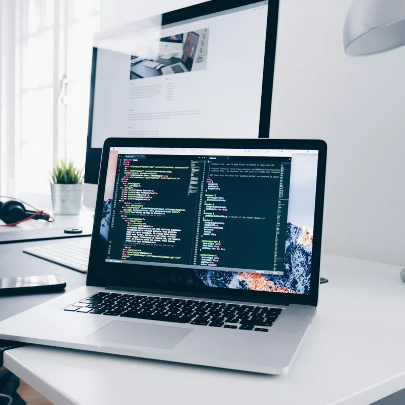 جهاز للمكتب المنزلي – Core i5, 16GB, 512GB + 24" Monitor
