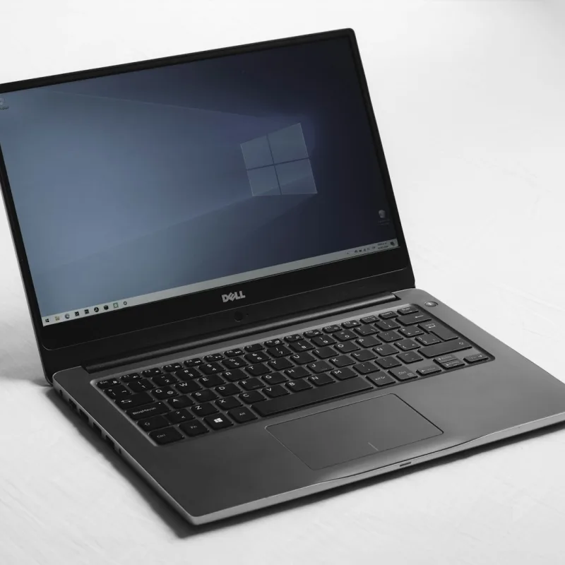 لابتوب أعمال 15.6 بوصة – Core i5, 8GB, 512GB SSD